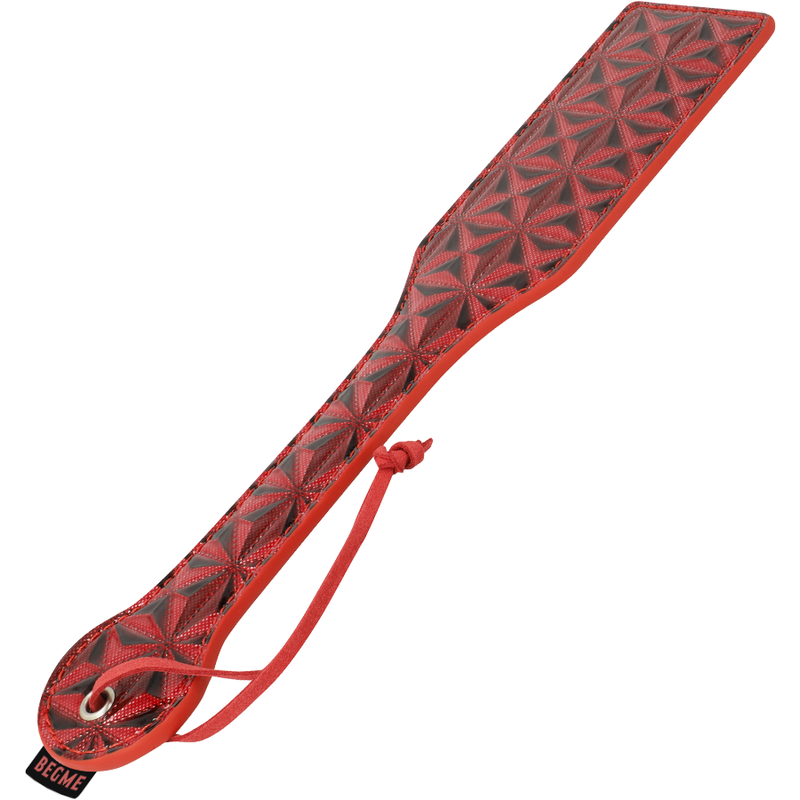 Czerwona packa BEGME Red Edition z wegańskiej skóry
