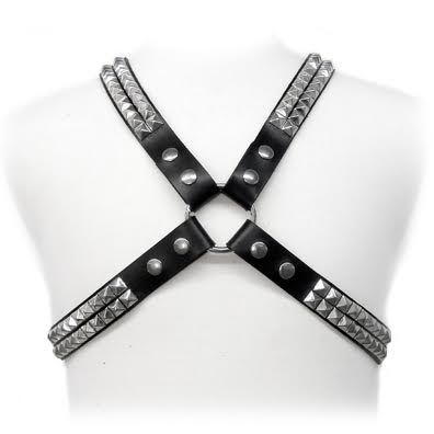 LEATHER BODY skórny harness z ćwiekami w kształcie piramid